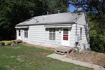 402 SE Pleasantview Dr.